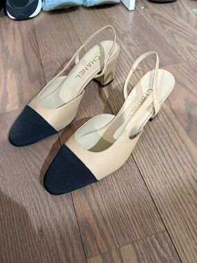 CHANEL Beige Leather Slingback Pumps with Black Cap Toe